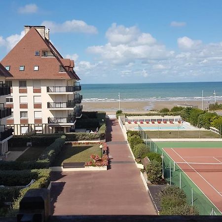 Sejour Romantique A Cabourg, Studio Vue Mer Exterior foto